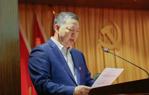 宜化集團(tuán)召開2019年慶?！拔逡弧眹H勞動(dòng)節(jié)暨表彰大會(huì)(圖5)