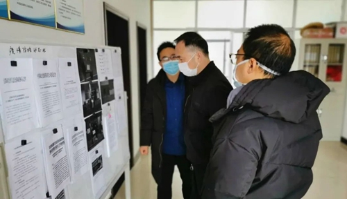 周金平先后到楚星公司、松滋肥業(yè)、實(shí)訓(xùn)基地和股份公司檢查疫情防控工作(圖3)