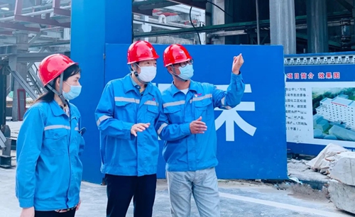 吳正新到TMP、TPO項目及松滋肥業(yè)新項目現(xiàn)場檢查指導工作(圖2)