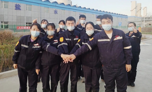 新疆宜化氯堿分廠氯乙烯三班、合成二班榮獲準(zhǔn)東開發(fā)區(qū)安全標(biāo)準(zhǔn)化示范班組稱號(圖2)