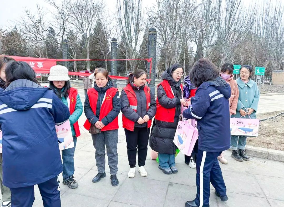 內(nèi)蒙宜化：三月春風暖人心，學習雷鋒志愿行(圖7)