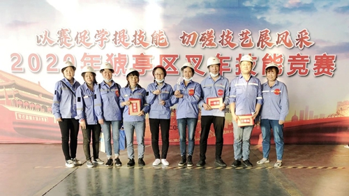 宜昌市猇亭區(qū)總工會組織叉車技能競賽，股份公司多名選手獲得榮譽(yù)